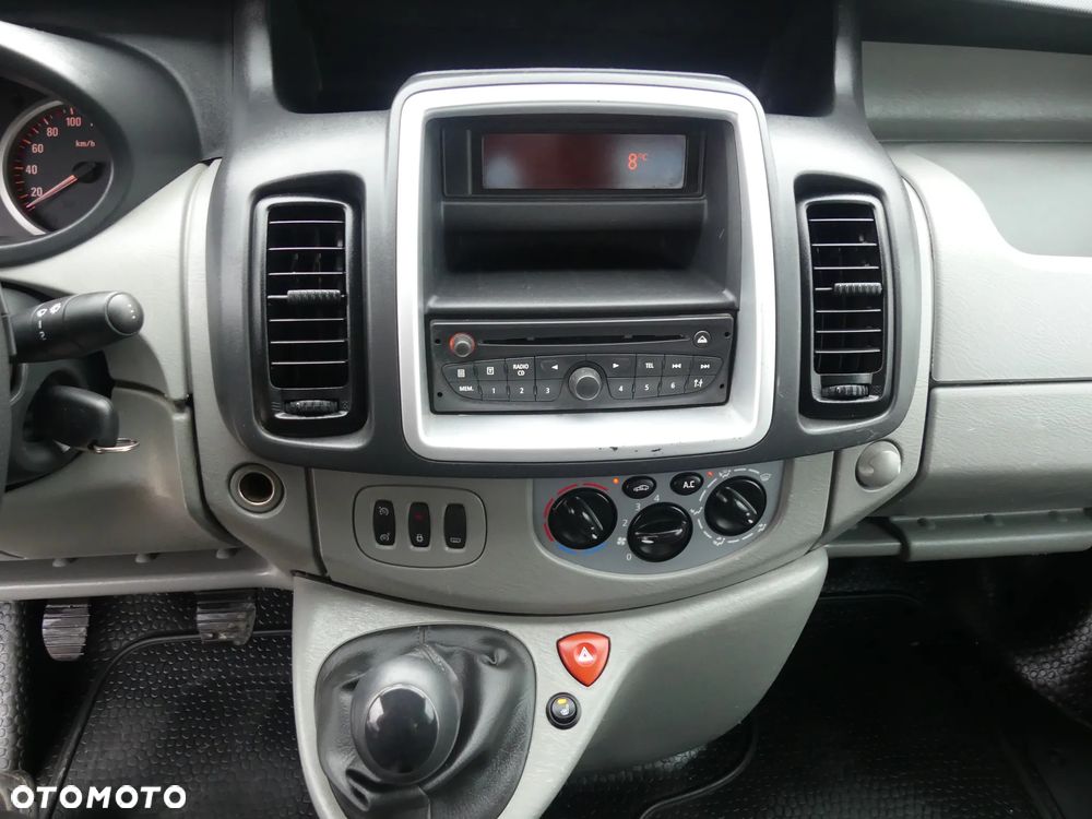 Opel VIVARO - 12