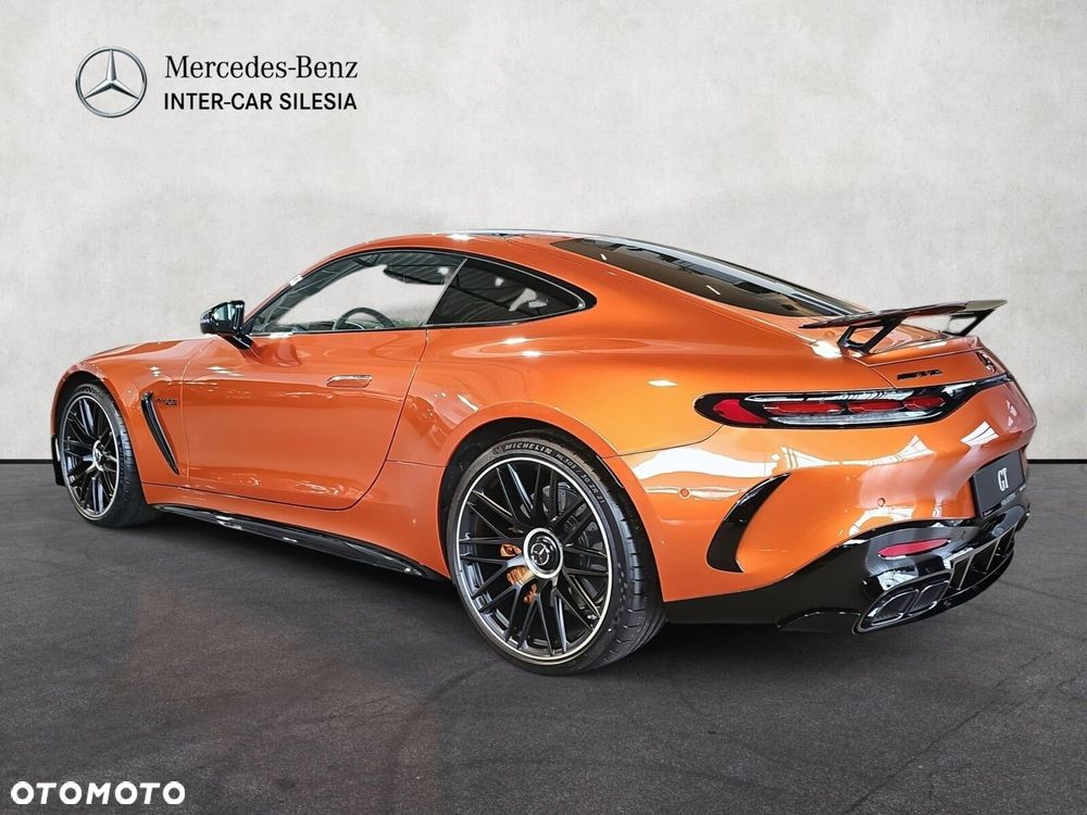 Mercedes-Benz AMG GT - 7