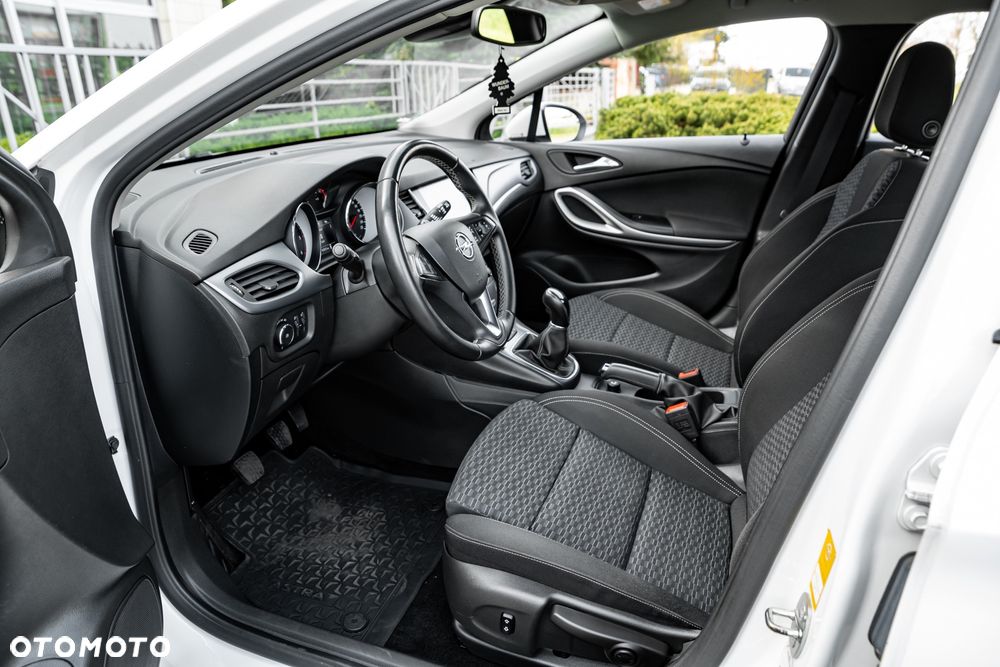 Opel Astra 1.6 D Start/Stop Business - 16
