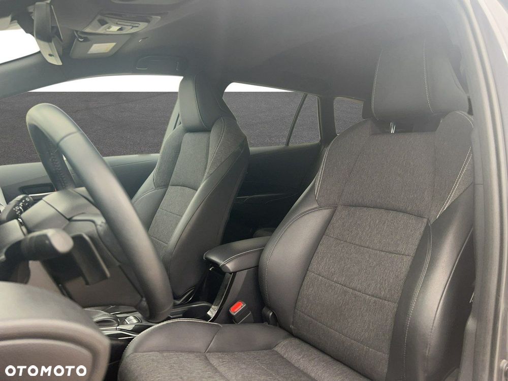 Toyota Corolla - 16