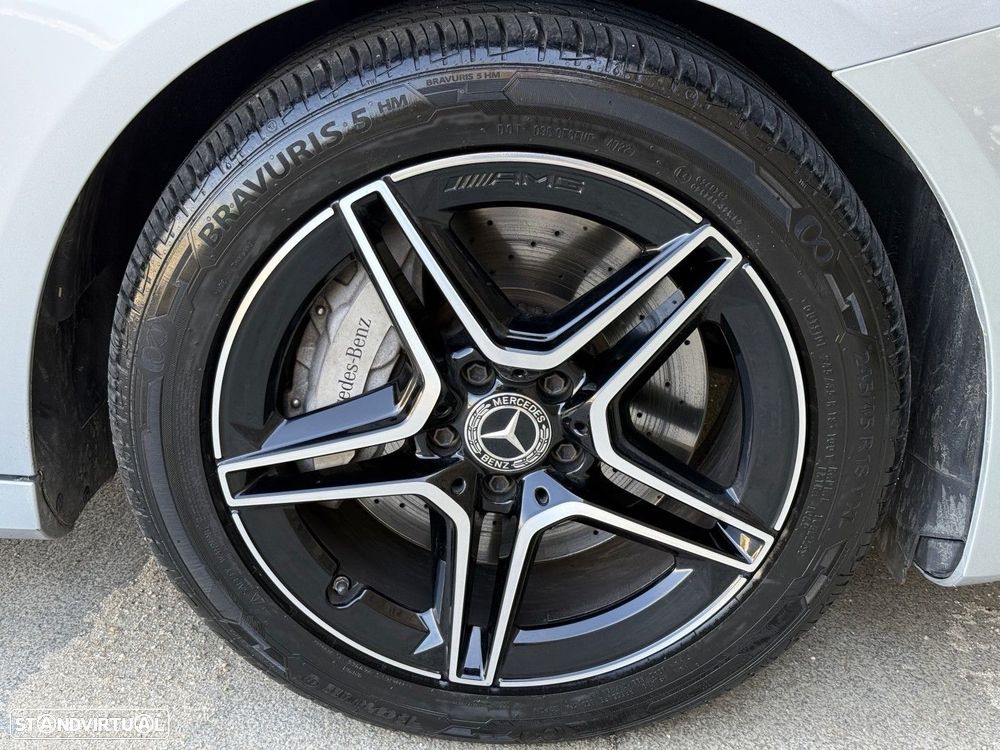 Mercedes-Benz E 300 de AMG Line - 29