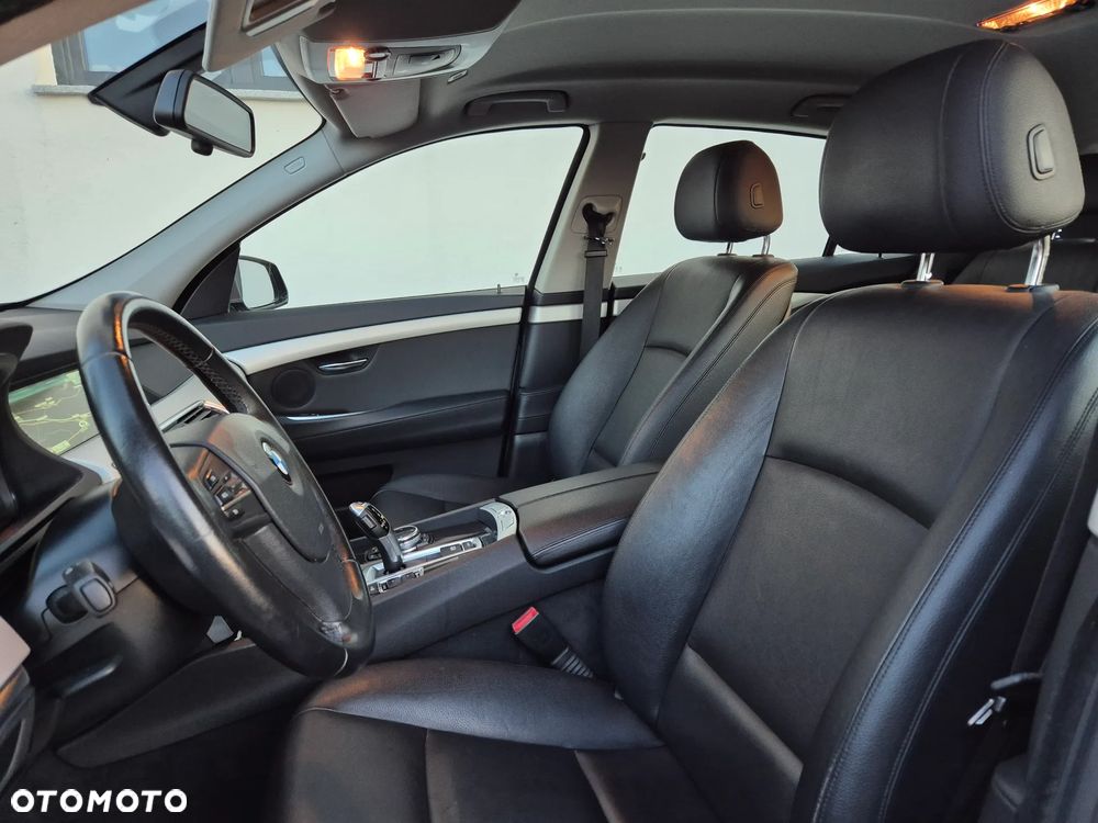 BMW 5GT 520d - 13