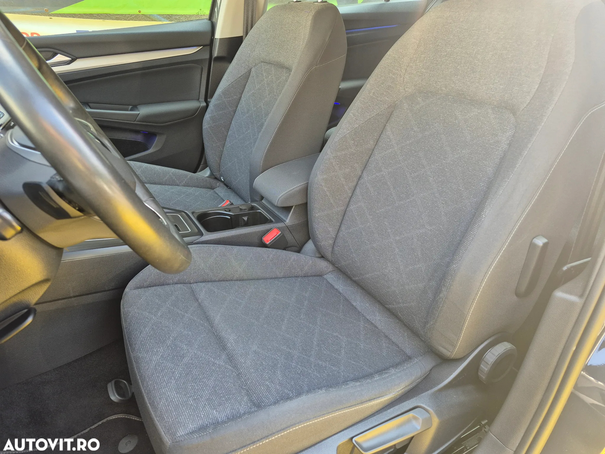 Volkswagen Golf Variant 1.5 TSI ACT OPF DSG IQ.DRIVE - 9