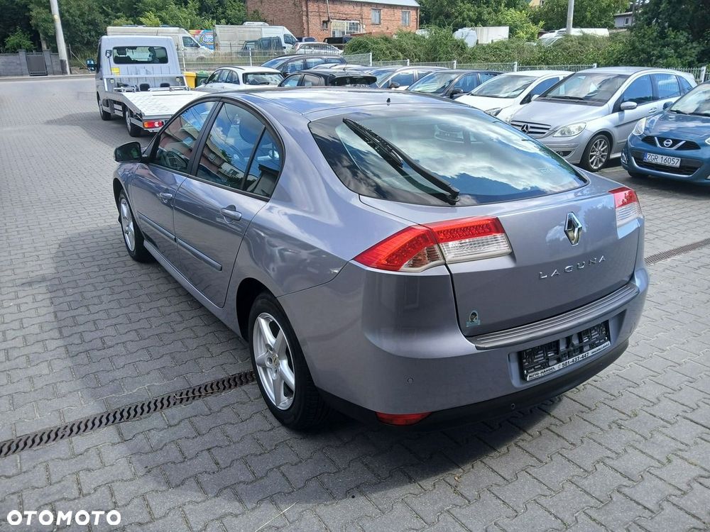 Renault Laguna - 5
