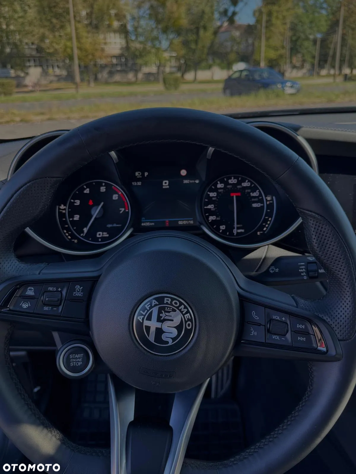 Alfa Romeo Giulia 2.0 Turbo 16V AT8 Veloce Ti - 12