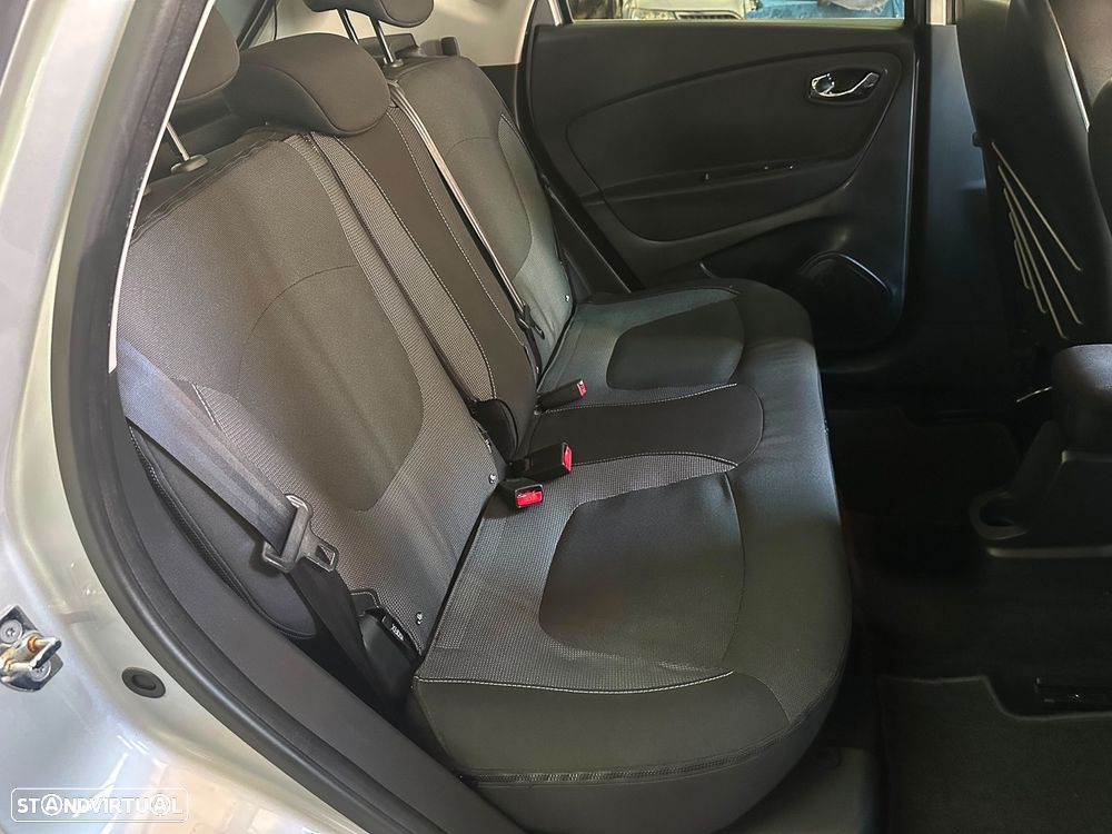 Renault Captur 1.5 dCi Exclusive - 13