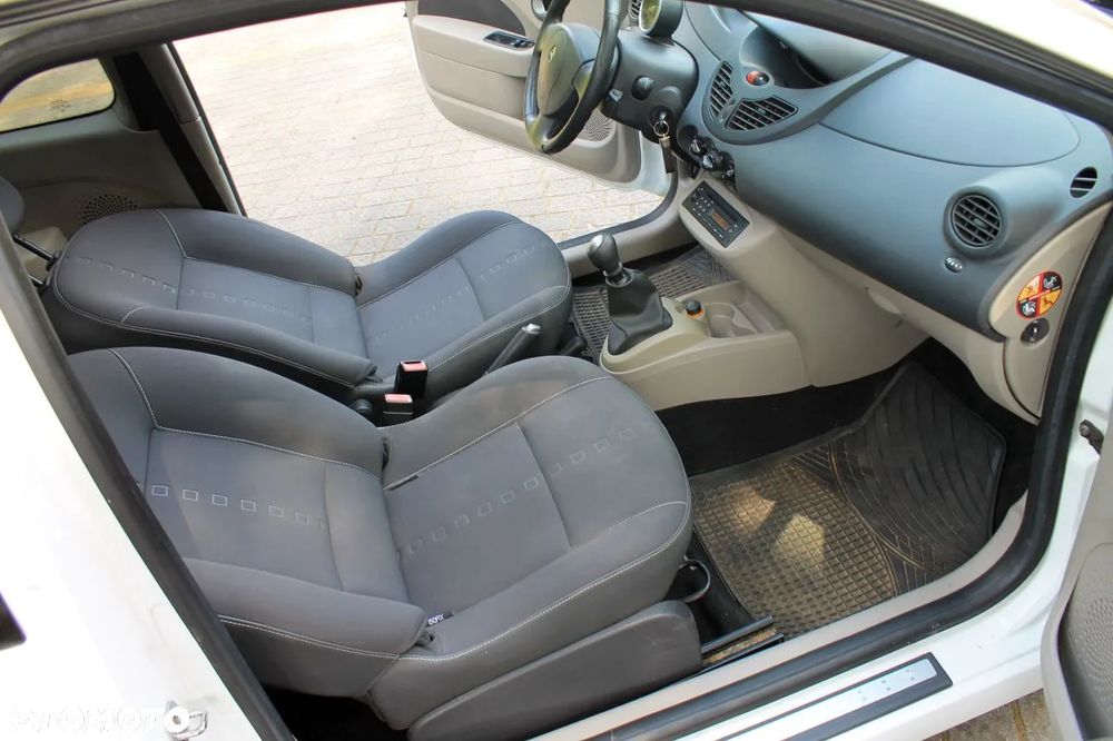 Renault Twingo - 18