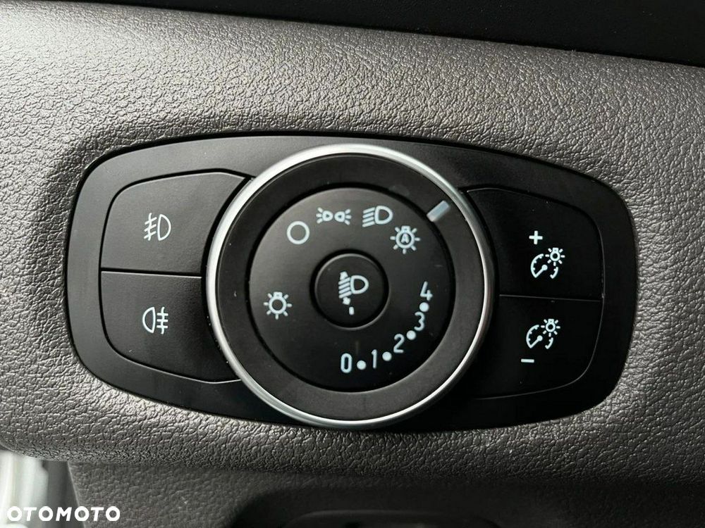 Ford Transit Custom - 27