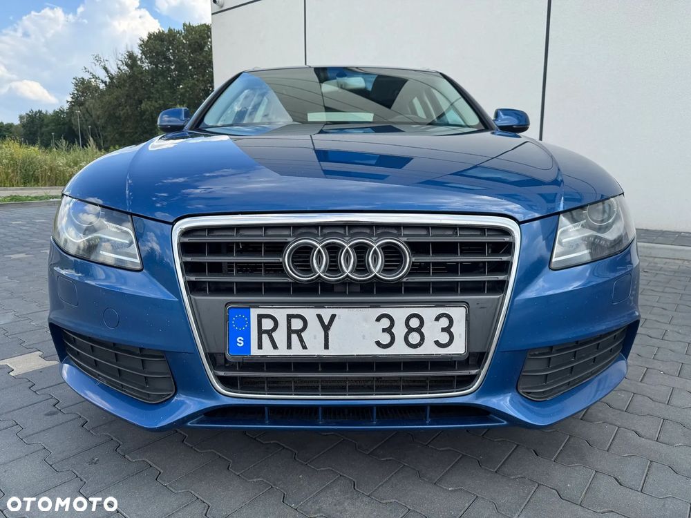 Audi A4 Avant 2.0 TDI e DPF Attraction - 9