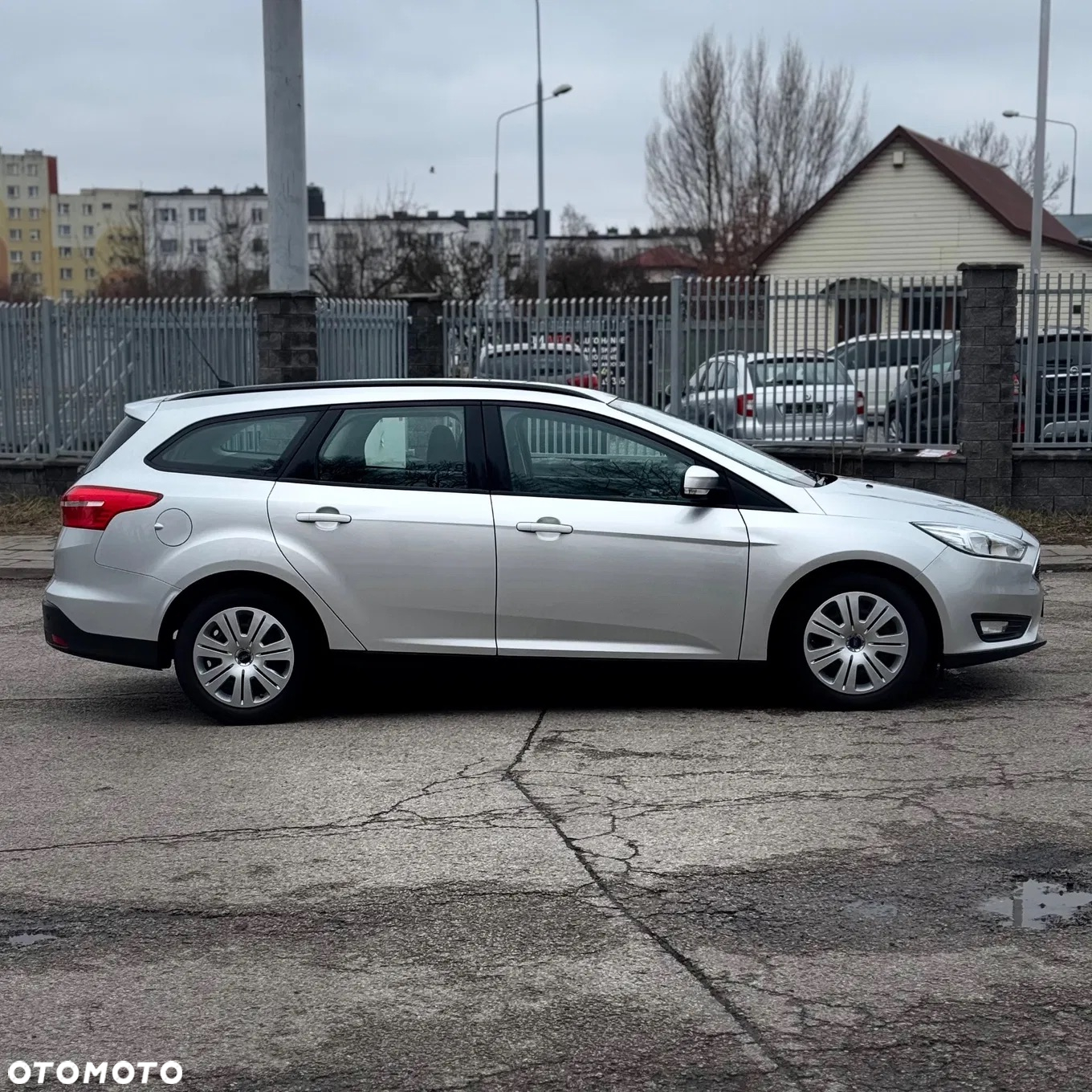 Ford Focus - 7