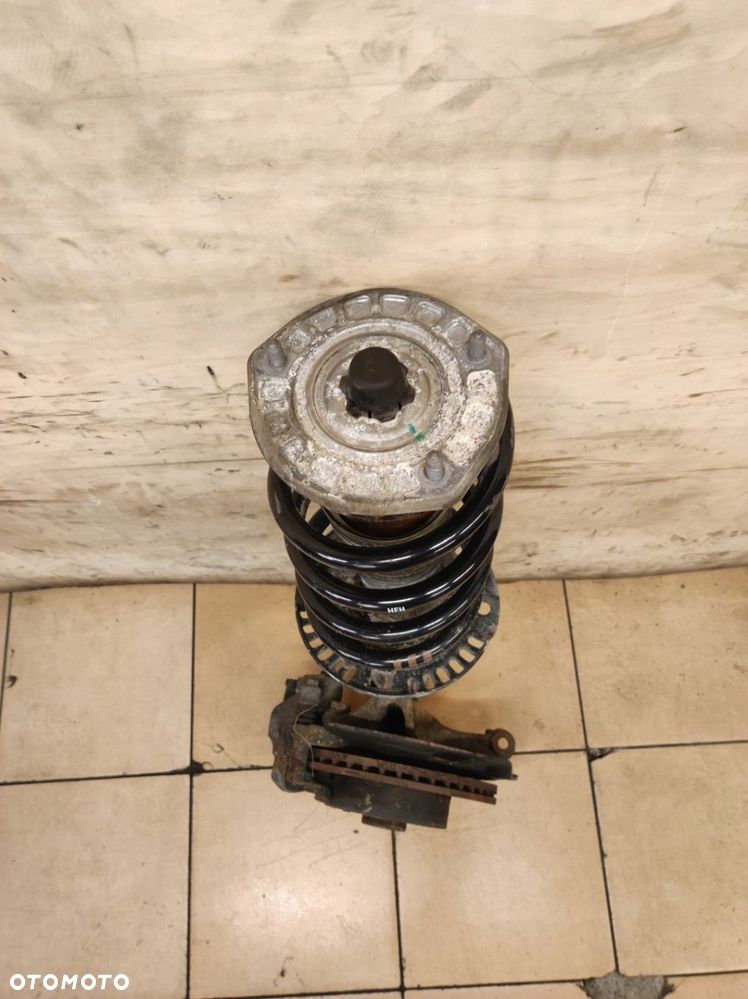 Zwrotnica Mcperson lewy przód MAN TGE CRAFTER II 2 2.0 TDI - 2
