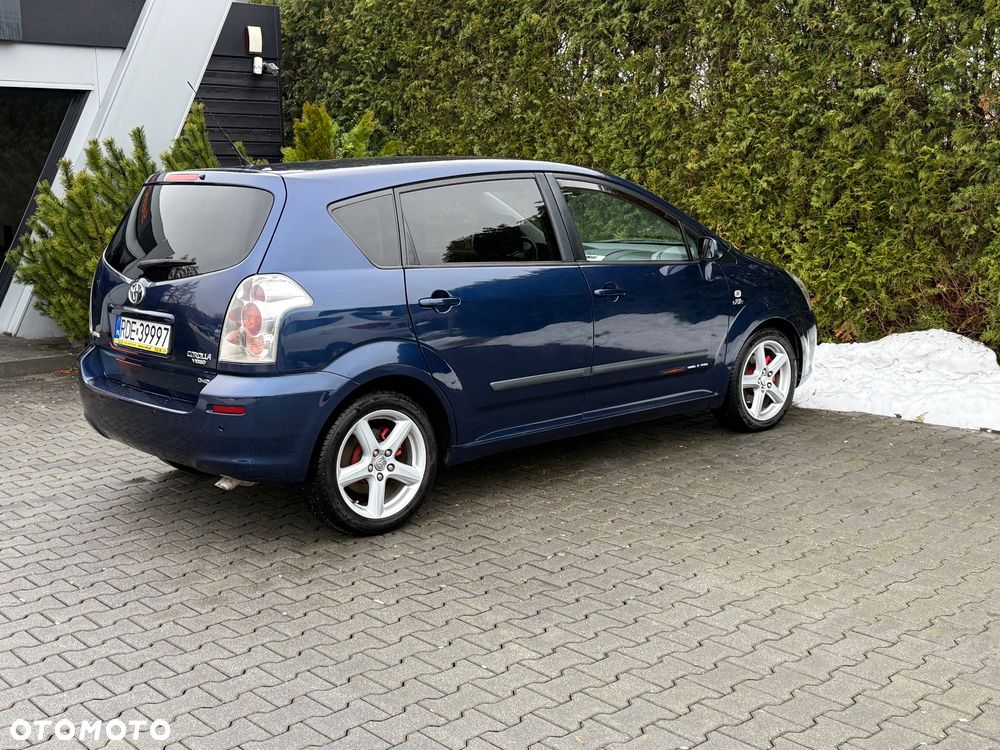 Toyota Corolla Verso - 15