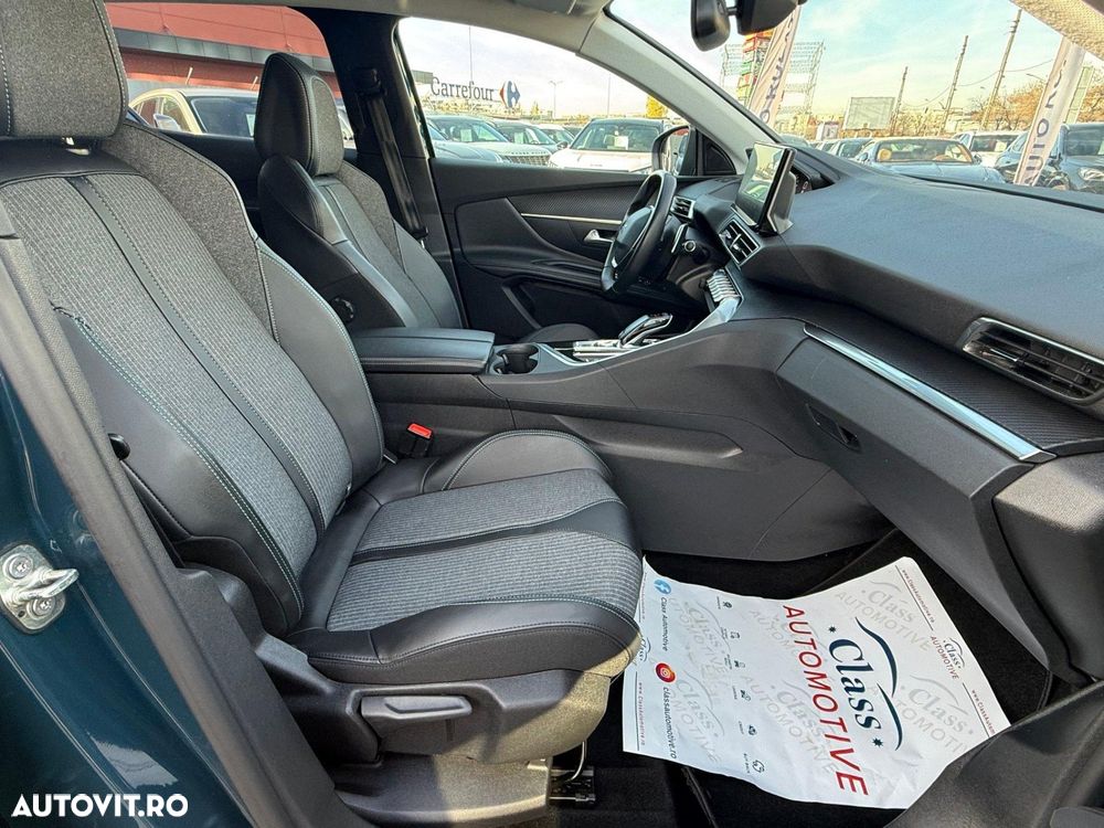 Peugeot 3008 PureTech 130 Stop & Start GPF EAT8 Allure Pack - 24