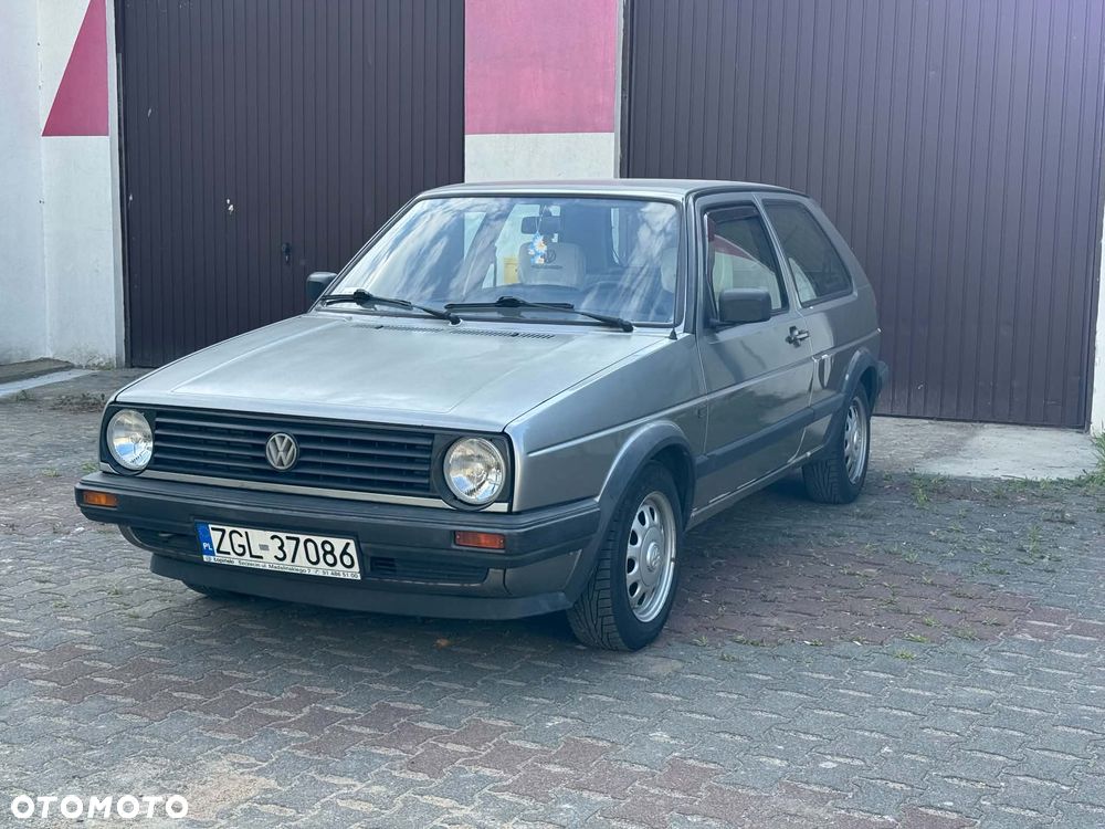Volkswagen Golf 1.6 CL D - 2