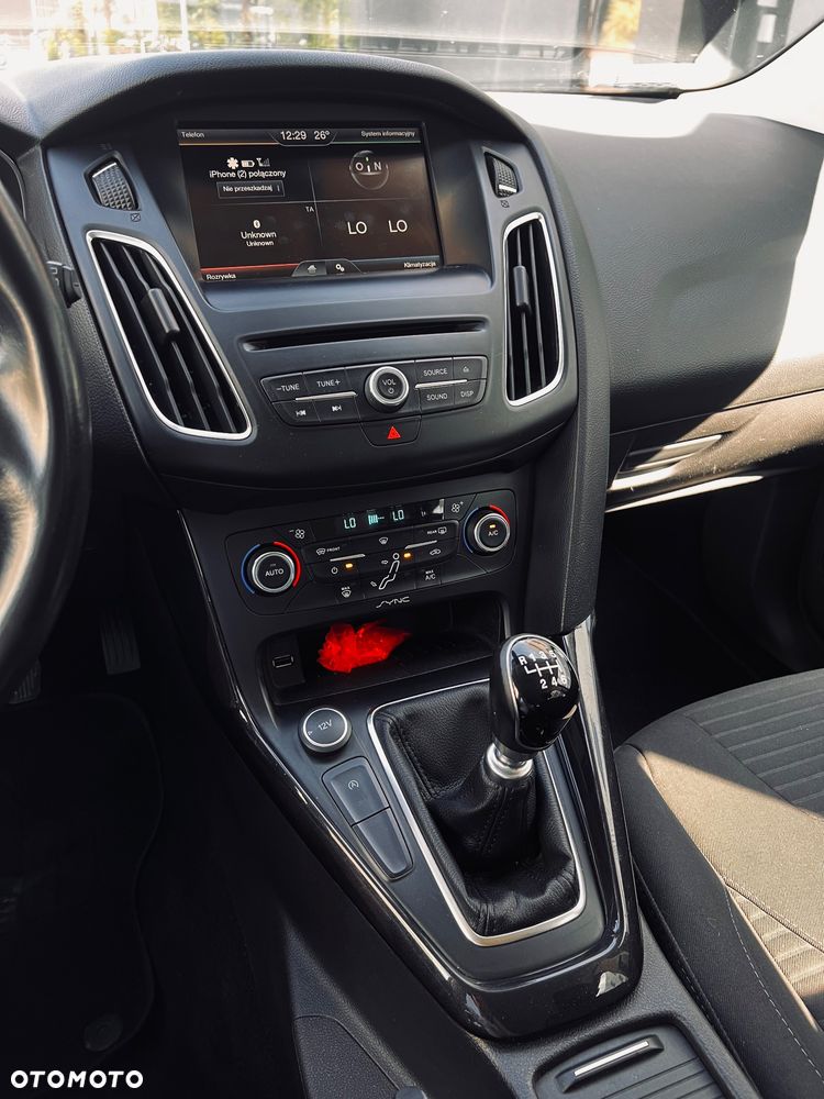Ford Focus - 10