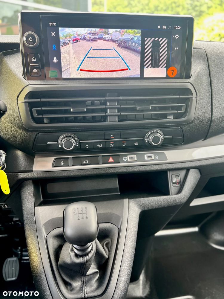 Opel Vivaro - 17