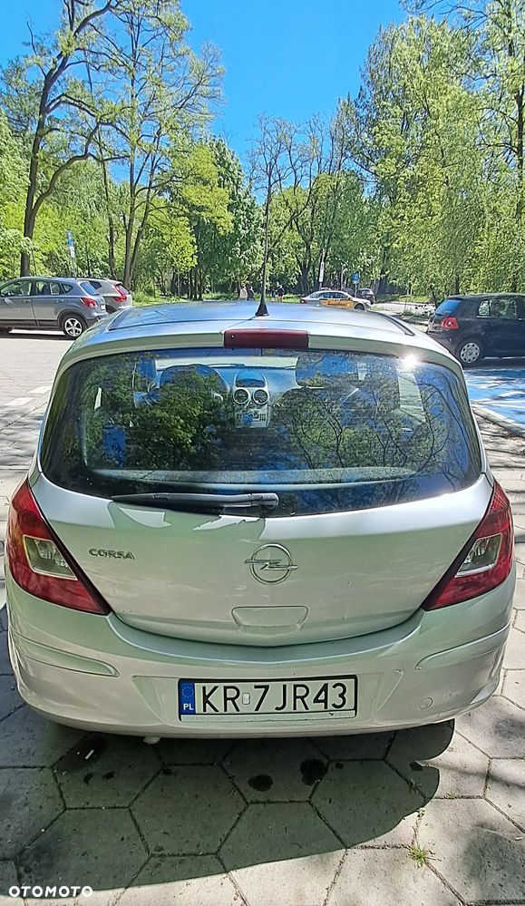 Opel Corsa 1.2 16V Enjoy - 6