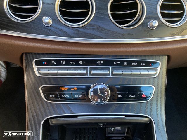 Mercedes-Benz E 300 de 9G-TRONIC AMG Line - 29