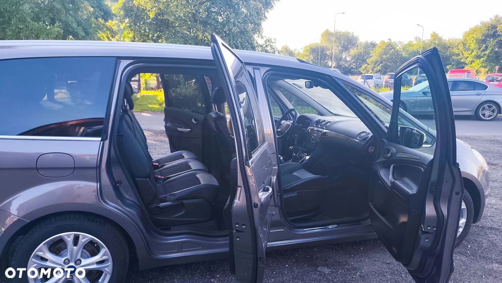 Ford Galaxy 2.0 TDCi Platinium X (Titanium) - 26