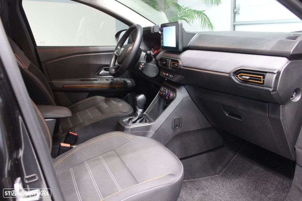 Dacia Sandero 1.0 TCe Expression CVT - 7