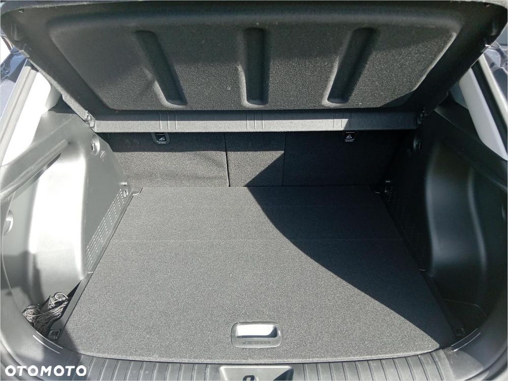 Hyundai Kona - 18