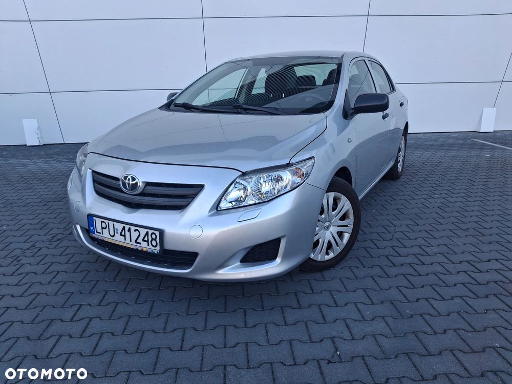 Toyota Corolla 1.6 VVT-i Luna