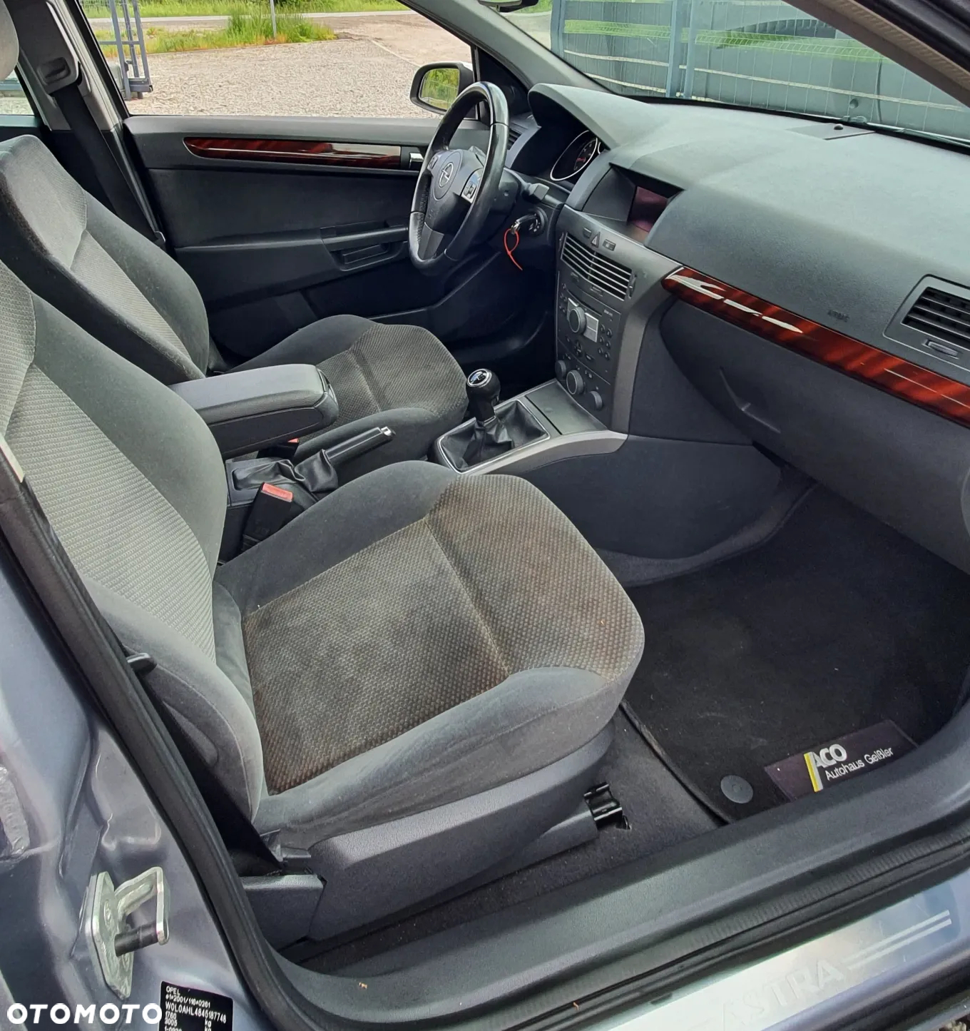 Opel Astra 1.6 - 25