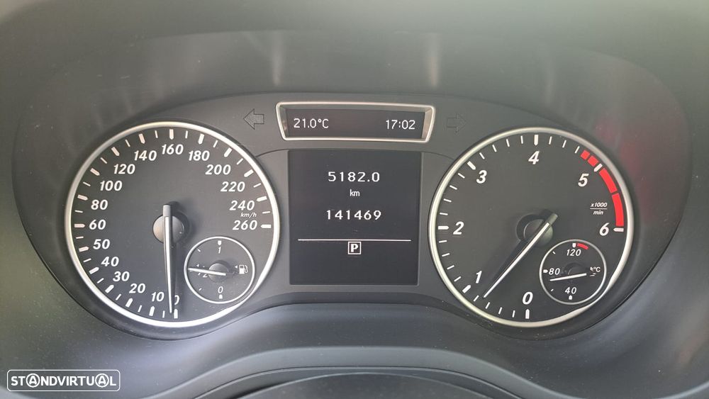 Mercedes-Benz B 180 CDI Urban - 33