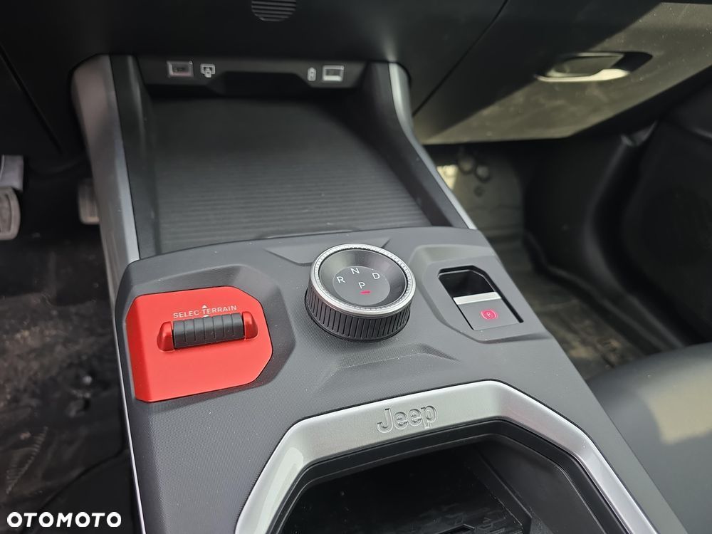 Jeep Compass 1.2 T3 mHEV First Edition FWD DCT - 21