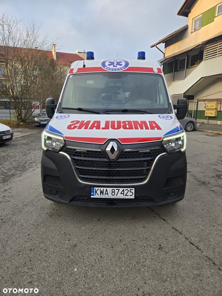 Renault Master Ambulans karetka - 3