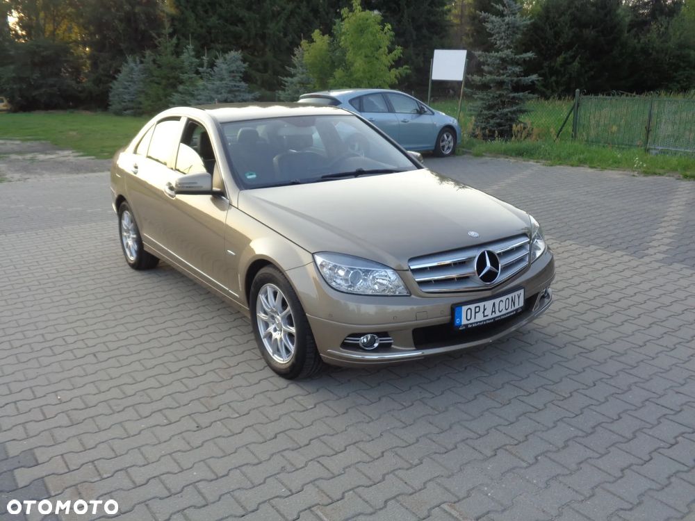 Mercedes-Benz Klasa C 200 (BlueEFFICIENCY) Avantgarde - 2