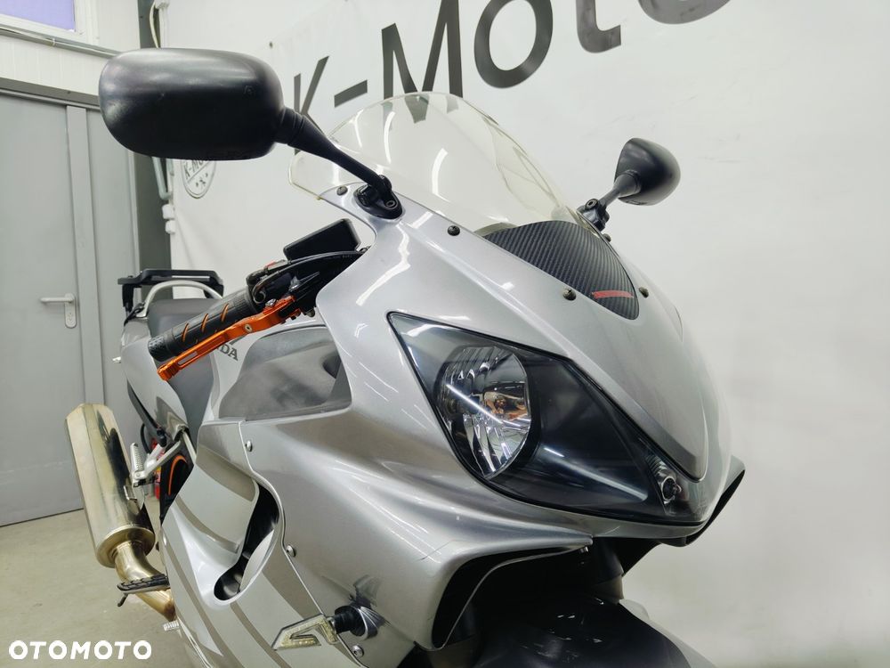 Honda CBR - 5
