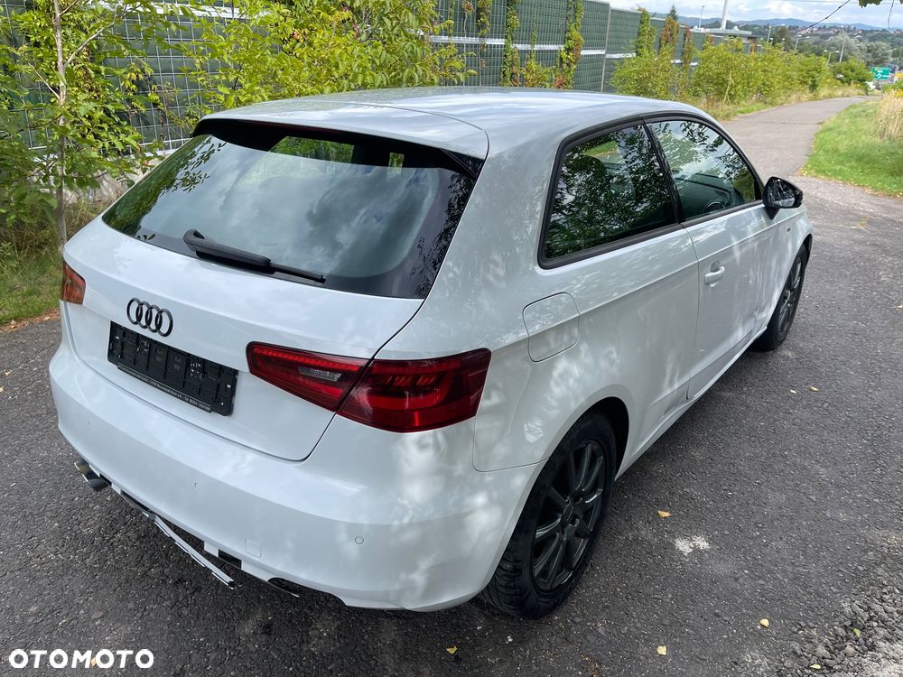 Audi A3 3-drzwiowe 1.8 TFSI Attraction - 3