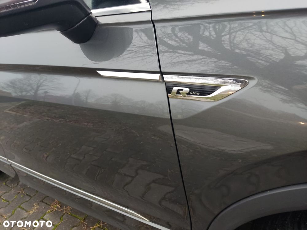 Volkswagen Tiguan - 30