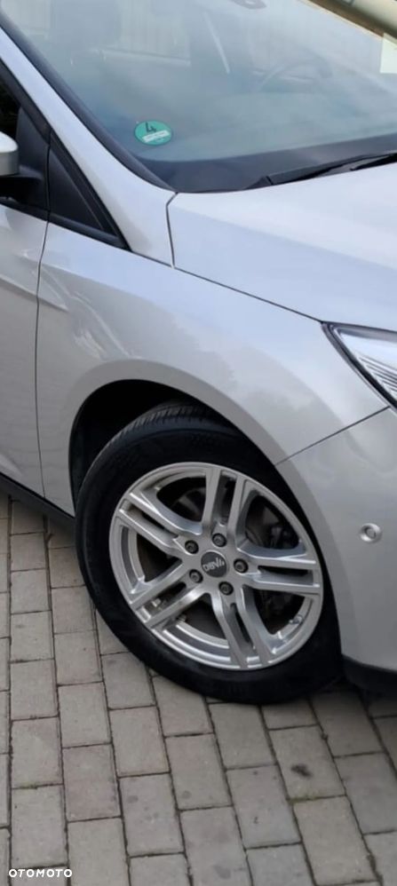Ford Focus 1.5 TDCi ECOnetic 88g Start-Stopp-System Titanium - 21