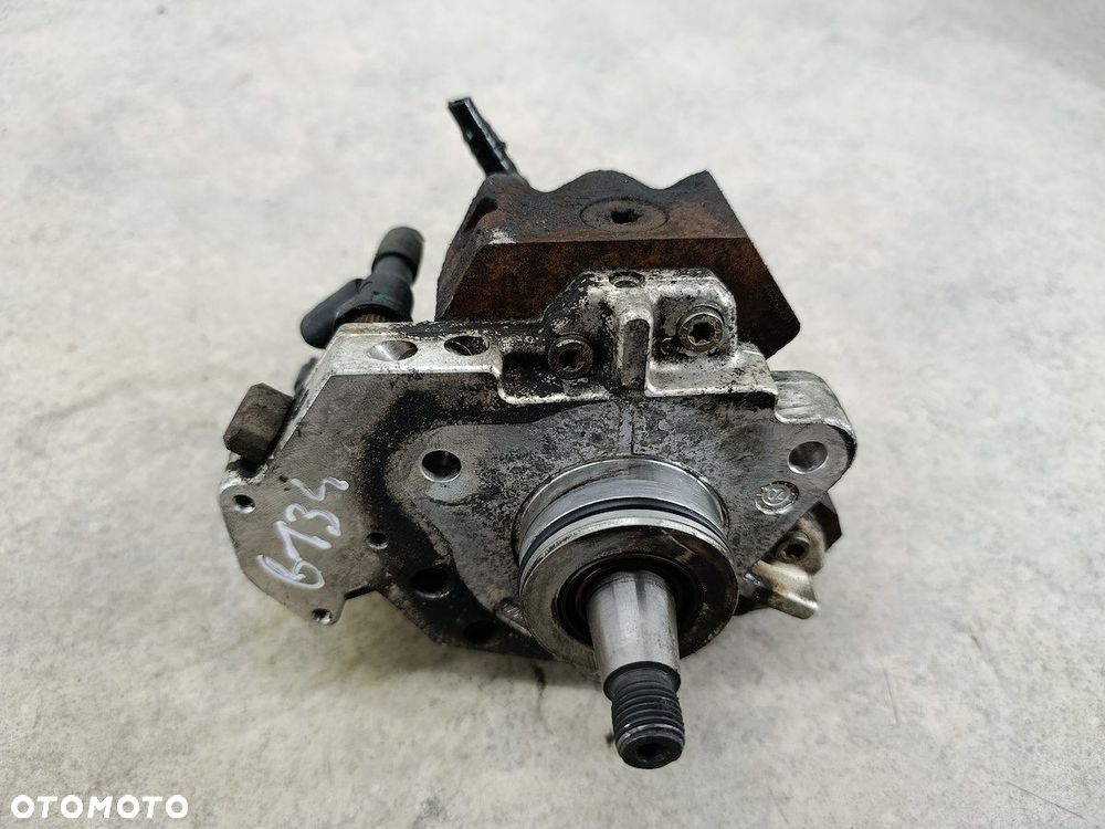 POMPA WTRYSKOWA OPEL VIVARO A 8200170377 0445010033  BOSCH 2.5 DTI - 6