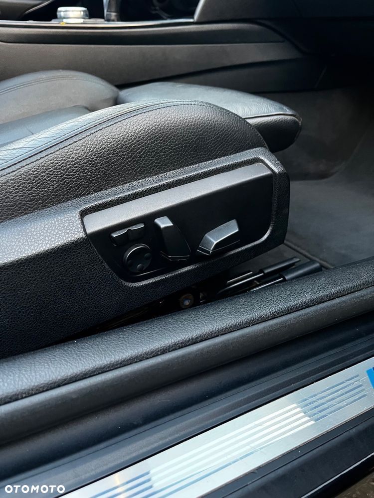 BMW Seria 4 420d Cabrio Sport-Aut Sport Line - 26