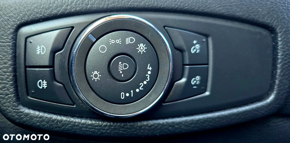 Ford S-Max 2.0 TDCi Titanium PowerShift - 19