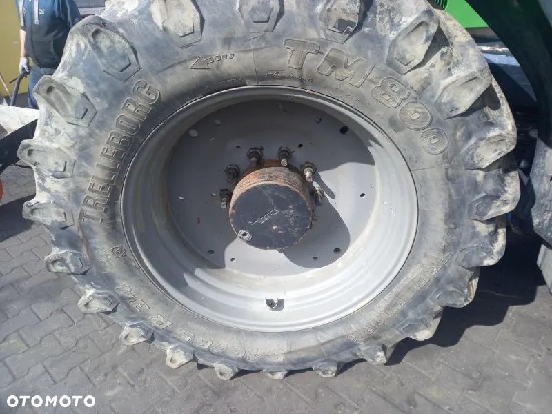 Felgi przód 16x34 Deutz Fahr Agrotron 7250TTV - 1