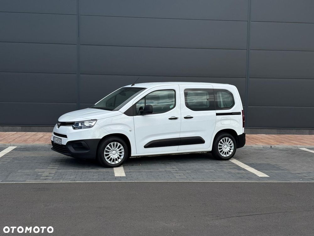 Toyota Proace City Verso 1.2 D-4T Business - 2