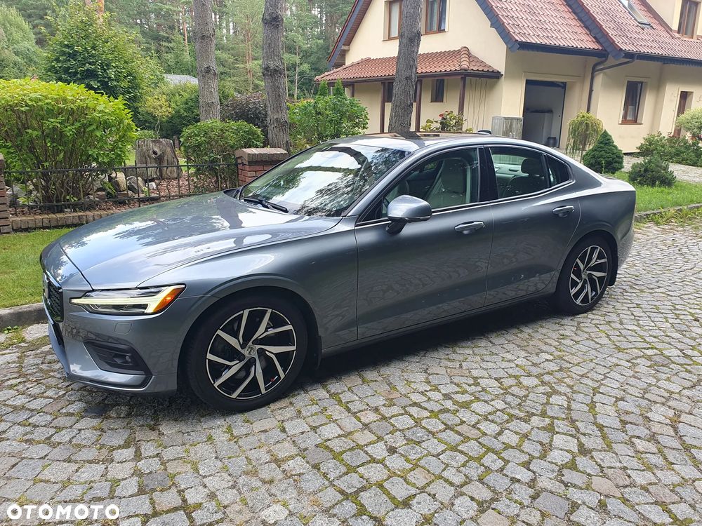 Volvo S60 T6 AWD Momentum Pro - 1