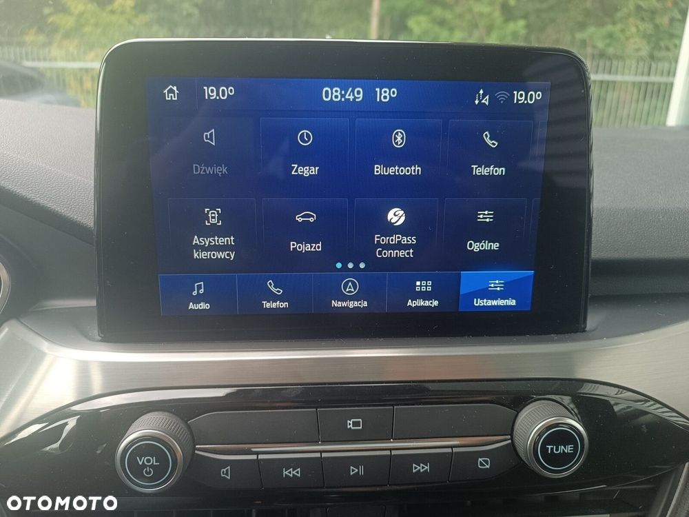 Ford Kuga 1.5 EcoBoost FWD Titanium - 19