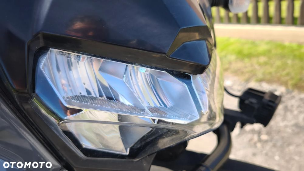 Kawasaki KLR - 28