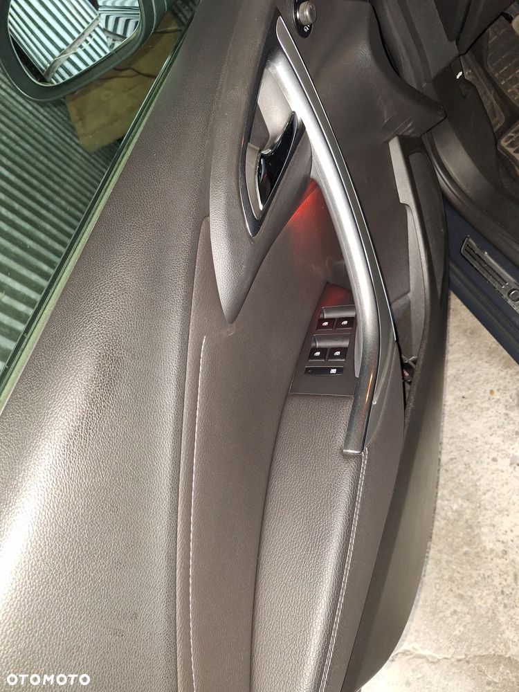 Opel Astra 1.4 Turbo - 12