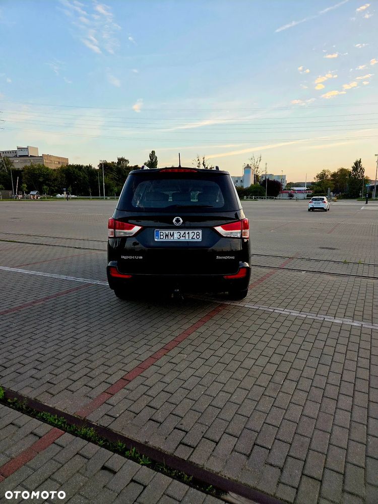 SsangYong/KGM Rodius 200 e-XDi Quartz - 6
