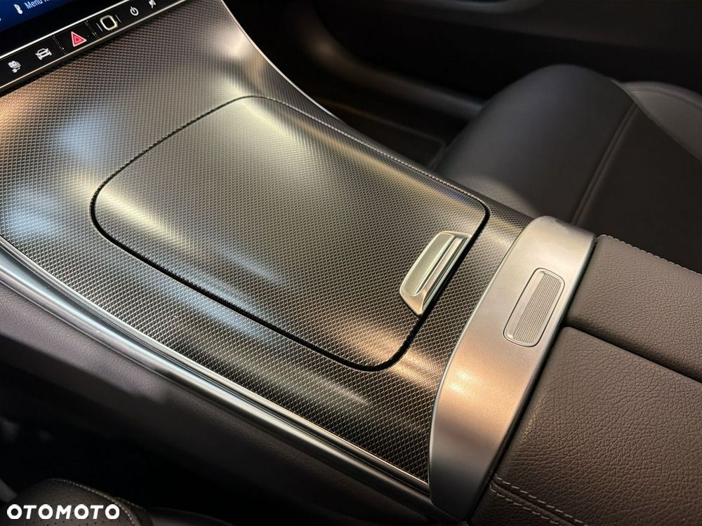Mercedes-Benz GLC 300 de 4-Matic Avantgarde - 26