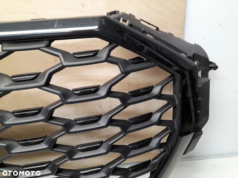 AUDI Q3 II S LINE ATRAPA CHŁODNICY GRILL 83F853651 - 4