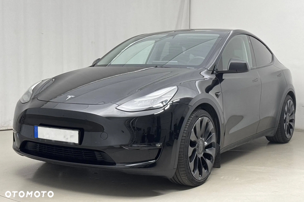 Tesla Y Performance AWD
