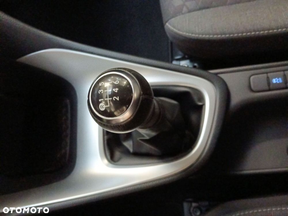 Toyota Yaris 1.5 Comfort - 18