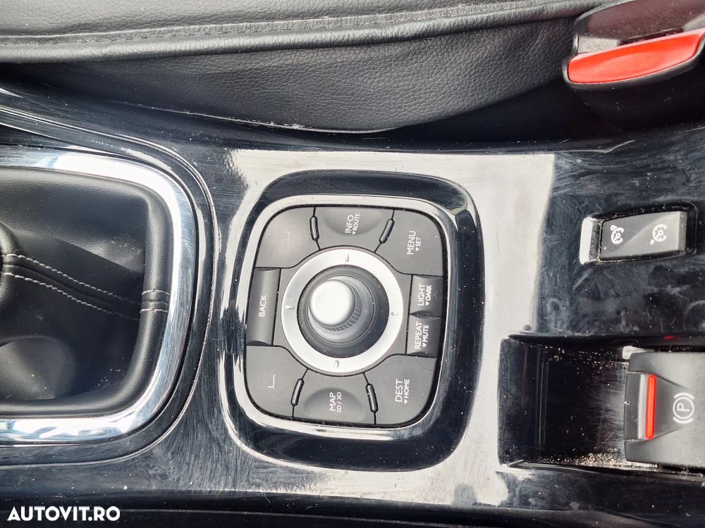 Renault Megane ENERGY dCi 110 Start & Stopp Bose Edition - 9